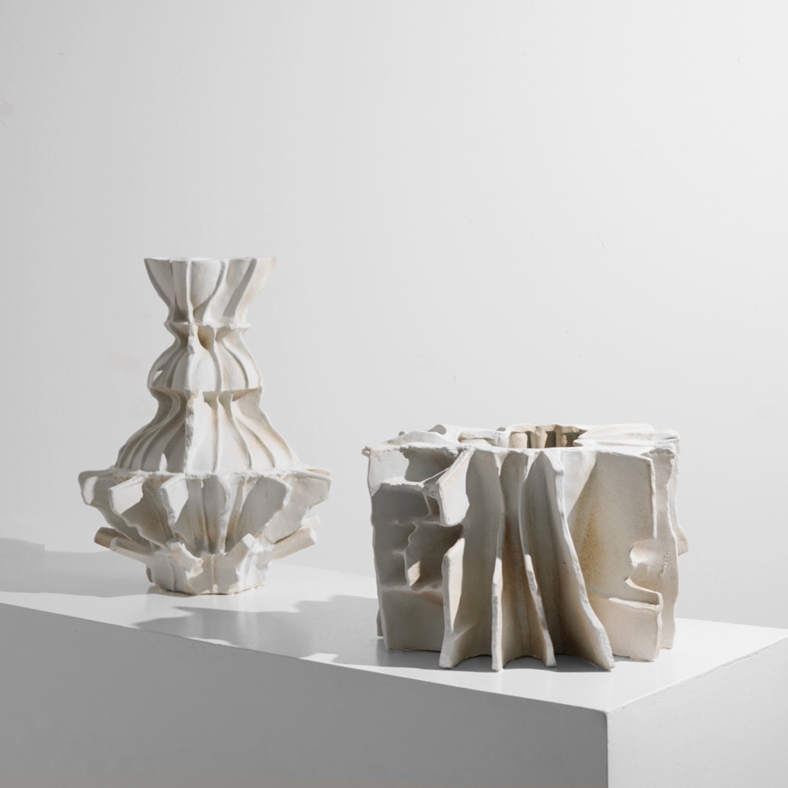 Modern Beige White Art Grid Ce - Art Craft Restaurant ulasan dan harga